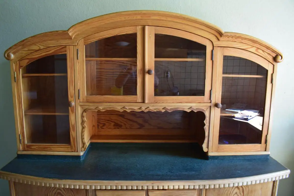 Wunderschönes Küchenbuffet, Bank, Bord u. Fußbank, tolles  Set! Küchenschrank 2