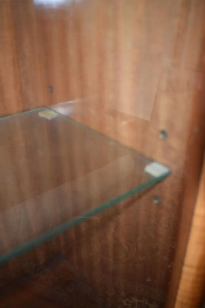 Schöne Vitrine, Art Deko, passendes Sideboard in weiterer Auktion, Top Zustand! 3