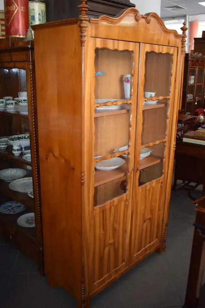Schöner Bücherschrank, Biedermeier Kirschbaum, sehr guter Zustand! 1