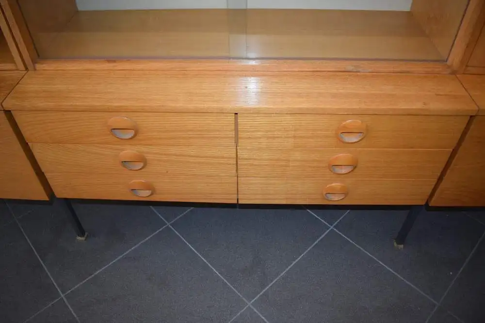 Vintage Hellerau Schrankwand, 3 Segment, Vitrine, Schrank und Bar TOP 1