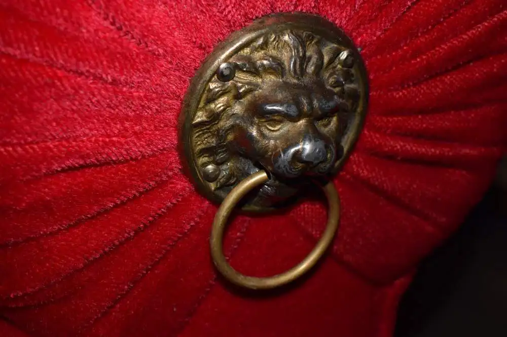 Wunderschönes Gründerzeit, Sofa, komplett neu gepolstert und bezogen! 4