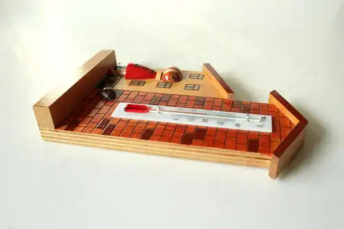 Dekoratives handgefertigte Thermometer Vintage Holz 70er mid century Kinderzimmer zum Aufhängen und Aufstellen