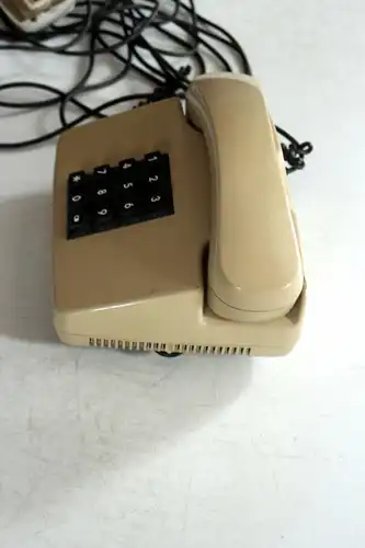 Vintage Telefon mit Tasten - Tastentelefon voll funktionsfähig - Requisite für Film - Vintage aus den 1980ern