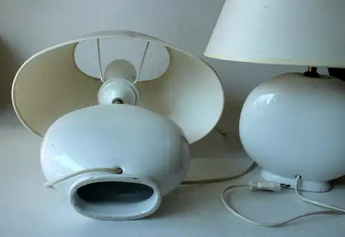 2 Nachttischlampen als Set im romantischen Charme der 1970er, Keramik - Stoff, Vintage