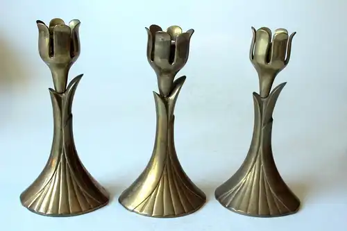 3 seltene Massiv Messing Kerzenhalter mit floralem Motiv als Set, Kerzenleuchter, Vintage aus den 1960ern