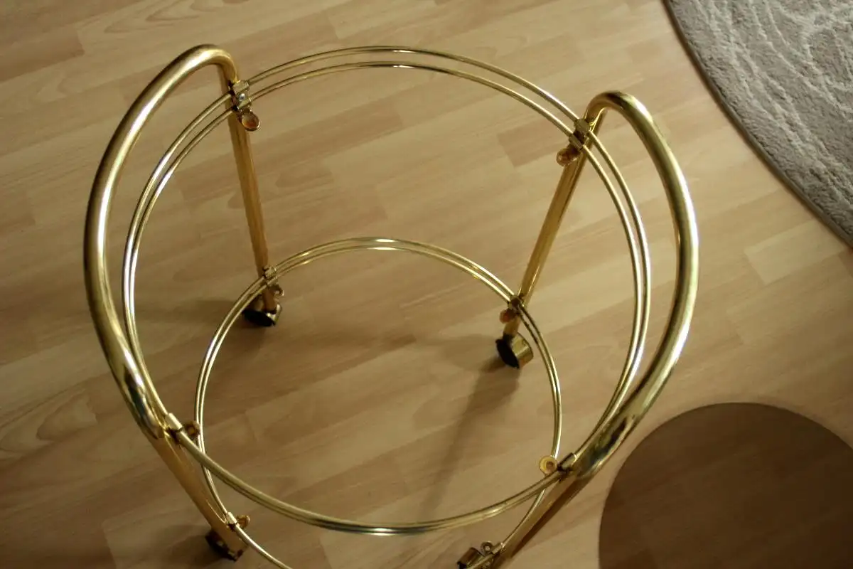 Runder Barwagen - Servierwagen - Messing Metall 2-etagig mit Rauchglas-Scheiben - Vintage aus den 1960ern 8
