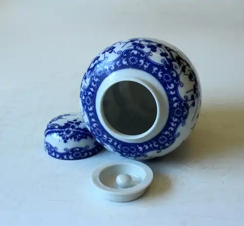 Teedose aus Porzellan - Deckelvase - Japan - gemarkt - Kirschblüten-Dekor - Vintage