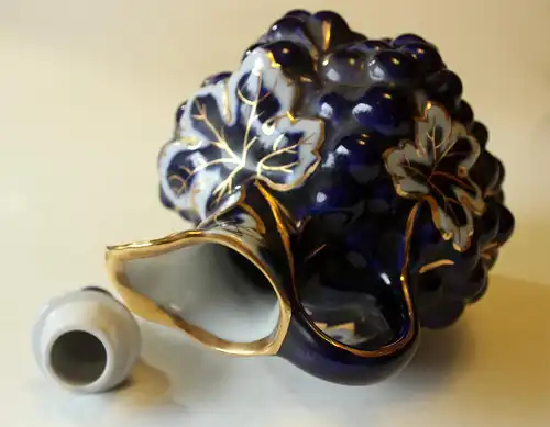 Seltene Vintage Karaffe Weindekor kobaltblau weiß gold Porzellan mit Stopfen Handarbeit, Vintage aus den 1960ern