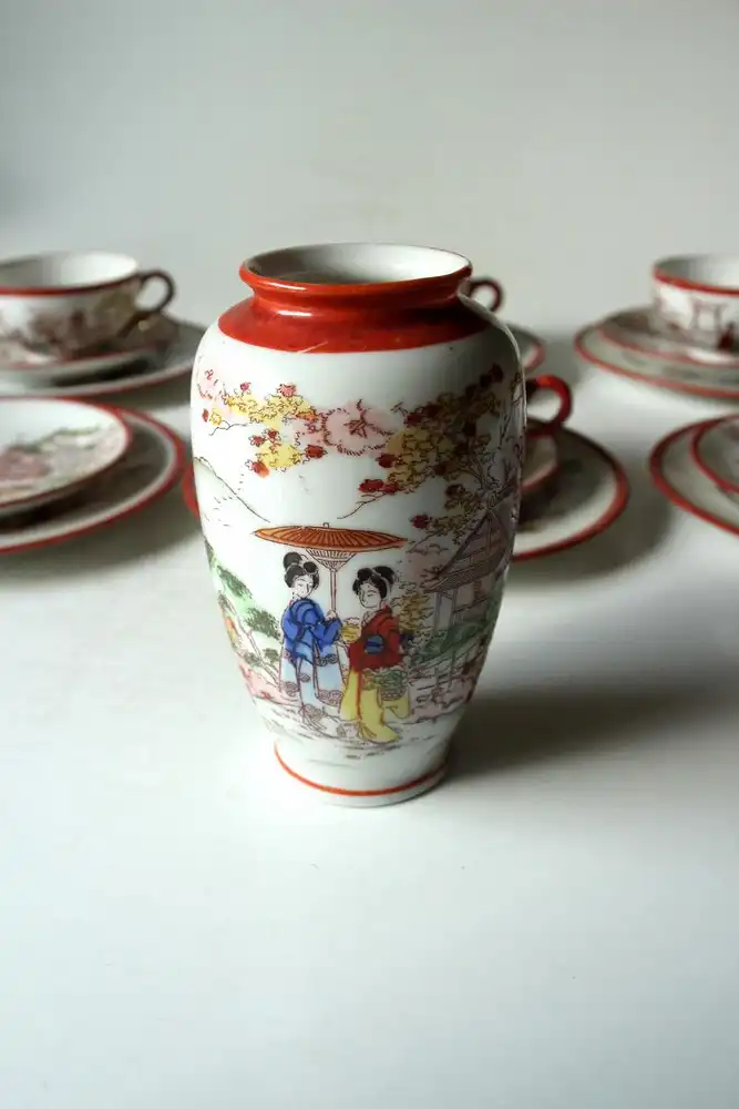 Kutani japanisches Teeservice für 5-6 Personen komplett mit Teekanne Milch und Zuckerdosen handbemalt feines Porzellan, 1950er 12