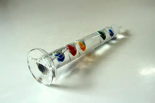 Galileo Thermometer Glas mundgeblasen - filigranes Sammlerglas - Glas - Metall - Vintage aus den 1970ern