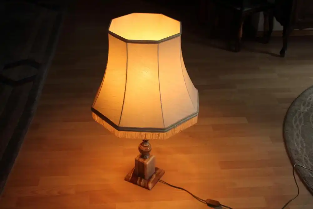 XL Große Wohnzimmerlampe aus den 1960ern - Stehlampe - Tischlampe - auf schwerem großen Onyx-Fuß, Vintage 1