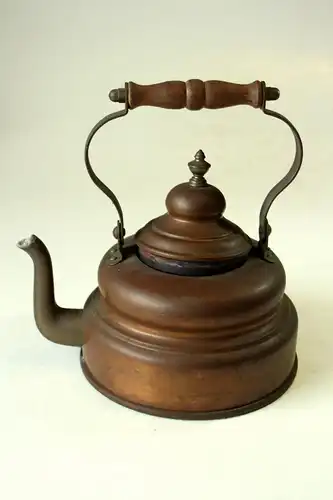 Alter Wasserkessel, Kupferkessel Kupfer mit Holzgriff - zur Dekoration - Vintage aus den 1950ern
