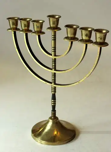 Schöne Menorah Metall Messing, Kerzenhalter 7 armig, Vintage aus den 1970ern