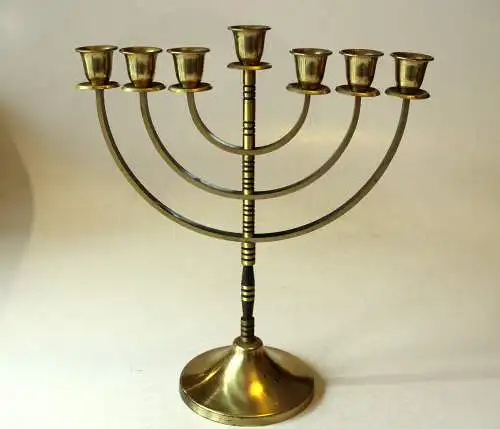 Schöne Menorah Metall Messing, Kerzenhalter 7 armig, Vintage aus den 1970ern