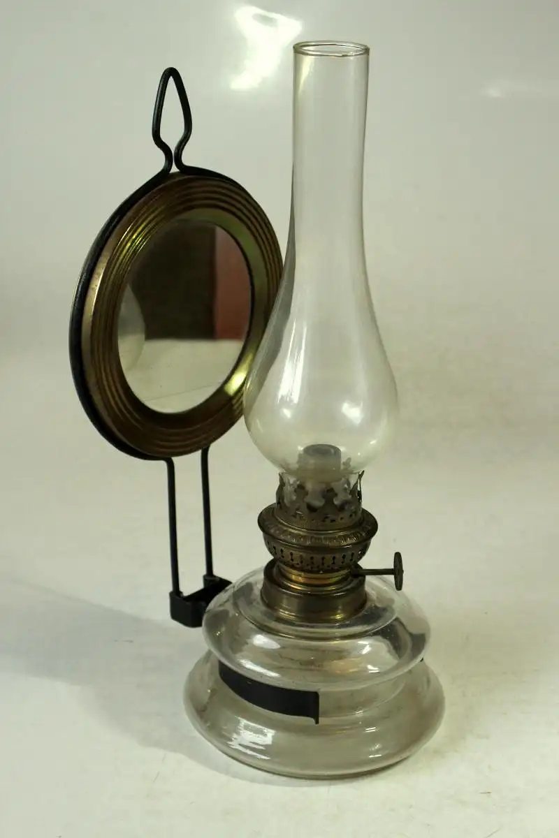 Antike Öllampe mit Spiegel, Metall Glas, Petroleumlampe - kommt direkt aus den 1900ern 4