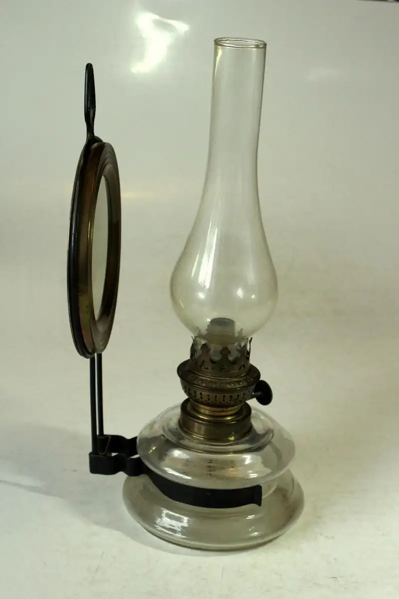 Antike Öllampe mit Spiegel, Metall Glas, Petroleumlampe - kommt direkt aus den 1900ern 5