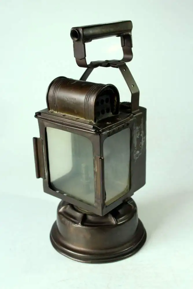 1930s - Schöne alte Karbidlampe - A. Butin / Paris - Kutscherlampe - Eisenbahnerlampe - Petroleumlampe - Signallampe - nur zur Dekoration 0