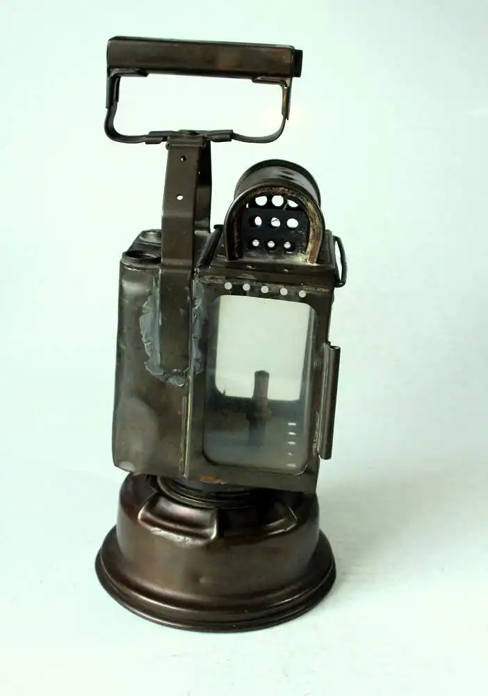 1930s - Schöne alte Karbidlampe - A. Butin / Paris - Kutscherlampe - Eisenbahnerlampe - Petroleumlampe - Signallampe - nur zur Dekoration 6