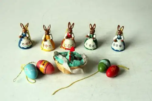 10 handgefertigte niedliche Osterstrauch-Anhänger - Holz, Korb - Baumschmuck - Vintage aus den 70ern