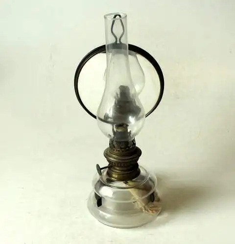 1870s - Antike Öllampe mit Glasschirm, Wandhalterung und Spiegel, Petroleumlampe mit Docht, in sehr gutem Zustand