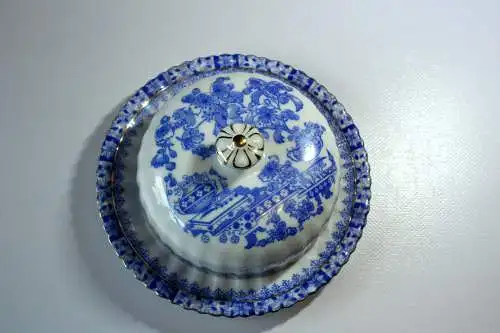 Art Deco hochwertige Butterdose aus dem niederschlesischen Tiefenfurt - Porzellanmanufaktur Tuppack - Dekor China Blau - aus den 1920ern