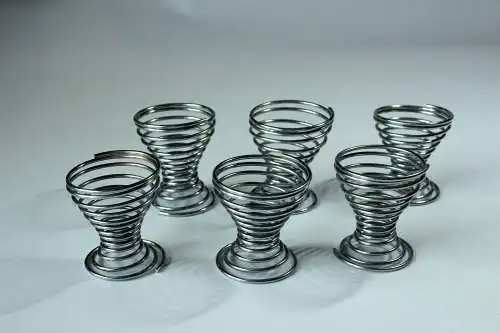 6 Eierbecher Edelstahl Spiralform Design Becher, Vintage aus den 1970ern