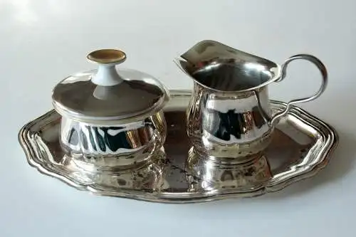 Milch und Zucker Set versilbert Metall, Vintage Milchkännchen und Zuckerdose mit Tablett, aus den 1950ern