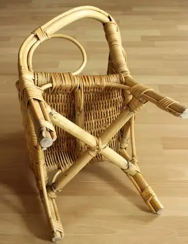 Stabiler Kinderstuhl und Kindertisch als Set - Bambus Rattan - Handarbeit - Vintage aus den 1970ern