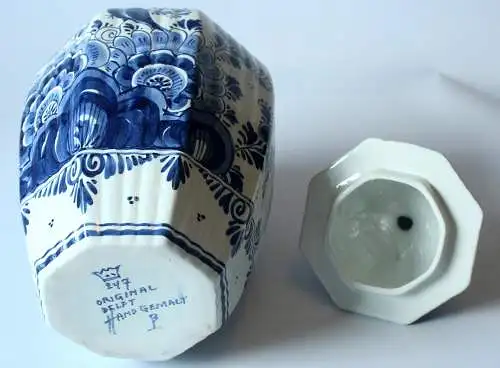 Große Delft Vase mit Deckel, blau/weiß - handgemalt - gemarkt - Porzellan - Vintage