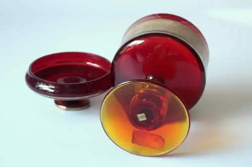 Wunderschöne Bonbonniere aus Glas, Fußschale rot-gold, Vintage aus den 70ern