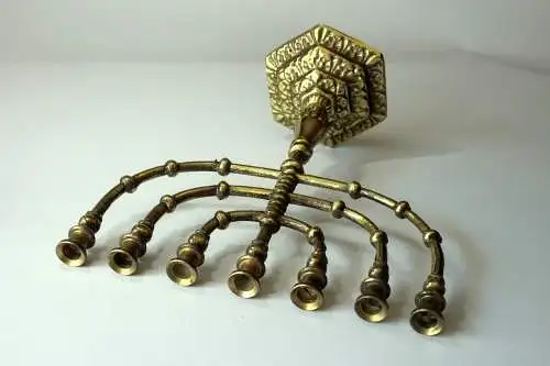 Schöne Menorah aus Messing - Kerzenhalter 7-armig,  Vintage aus den 1970ern