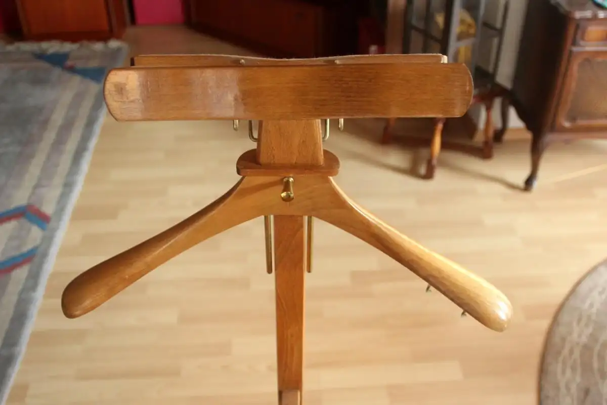 1930s Stummer Diener - Valet Stand - Holz, Metall, Kleiderständer auf Rollen 6