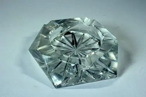 Art Deco Aschenbecher Bleikristallglas pentagonal handgeschliffen