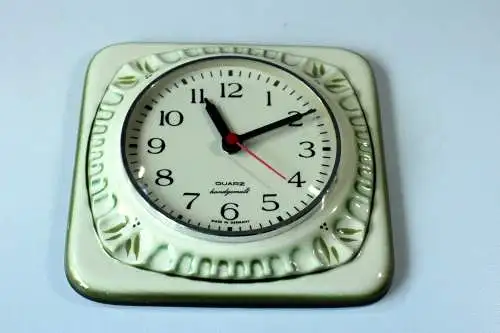 1960s Wanduhr Keramik Küchenuhr handgemalt - Vintage