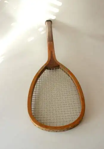 Antiker jüdischer Tennisschläger Holz ca. 1920 - Rarität - 