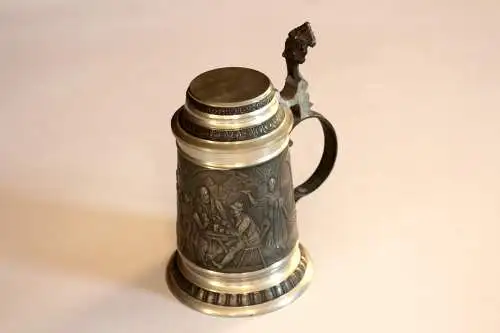 Deutscher Bierkrug Zinn mit Zinndeckel und aufwendiger Gravur - gemarkt - Bierseidel - Humpen - Vintage