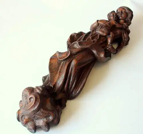 Mutter Gottes mit Kind - handgeschnitzt - Holz - Madonnenskulptur - Vintage