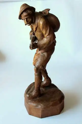 Große Holzskulptur Jäger/Wilderer - Antike Schnitzarbeit - 1930s - Handarbeit - tolle Dekoration für das Jagdzimmer oder die Jagdhütte - wooden sculpture