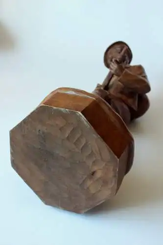 Große Holzskulptur Jäger/Wilderer - Antike Schnitzarbeit - 1930s - Handarbeit - tolle Dekoration für das Jagdzimmer oder die Jagdhütte - wooden sculpture