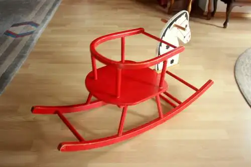 Schaukelpferd aus Holz aus den 1970ern - rocking horse - Kinderspielzeug