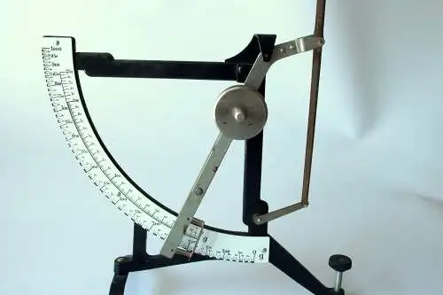 Große Pendelbriefwaage aus den 1940ern - funktionsfähig