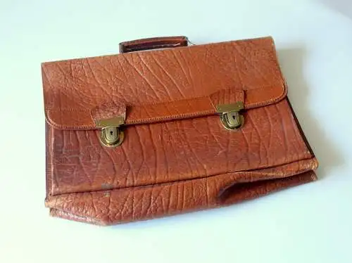 Alte Aktentasche 1950er Jahre braun - Schultasche - Arbeitstasche aus Echtleder - Requisite - Deko-Objekt - Vintage