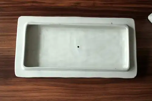 Außergewöhnlicher Fischtopf aus weißer Keramik - den Deckel ziert ein Fisch - Matjestopf - Terrine - Heringstopf - Vintage aus den 1950ern