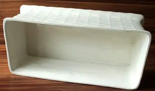 Außergewöhnlicher Fischtopf aus weißer Keramik - den Deckel ziert ein Fisch - Matjestopf - Terrine - Heringstopf - Vintage aus den 1950ern