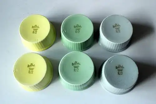 6 Rosenthal Souffle Formen farbig Keramik mit Metallhalter - Auflaufformen - Mini Backformen - Vintage