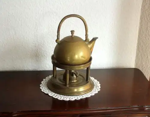 1920s Antiker Messing Rechaud mit Teekanne