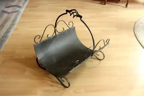 Kaminholzkorb aus Schmiedeeisen Brennholzkorb Vintage Handarbeit