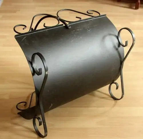 Kaminholzkorb aus Schmiedeeisen Brennholzkorb Vintage Handarbeit