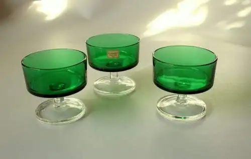 3 Luminarc Sektschalen grün - Cocktailgläser - Weingläser - Champagnergläser - Vintage, mid century - wine glasses