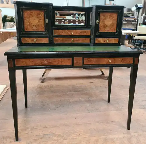 Biedermeier-, Intarsien-Schreibtisch im original-Zustand / bureau desk with inlaid works in original condition